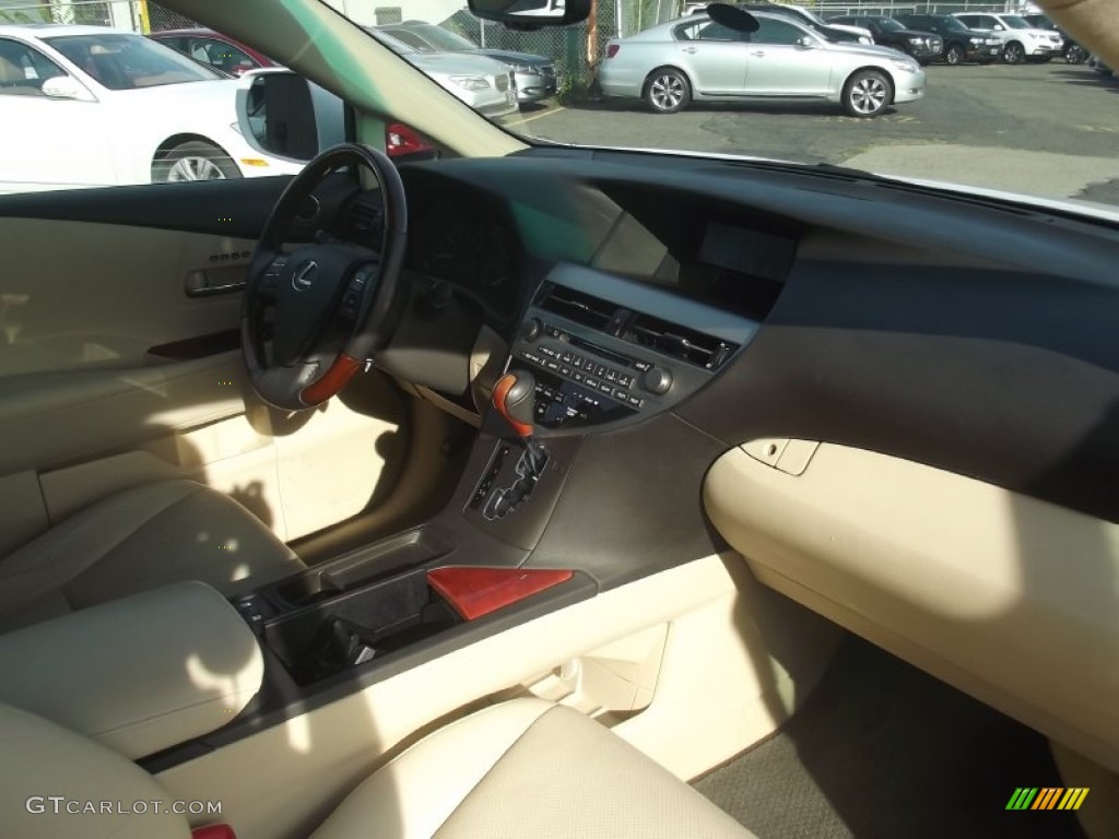 2011 RX 350 AWD - Aurora White Pearl / Light Gray photo #14