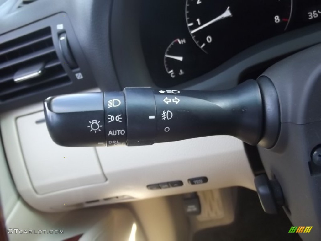 2011 RX 350 AWD - Aurora White Pearl / Light Gray photo #28