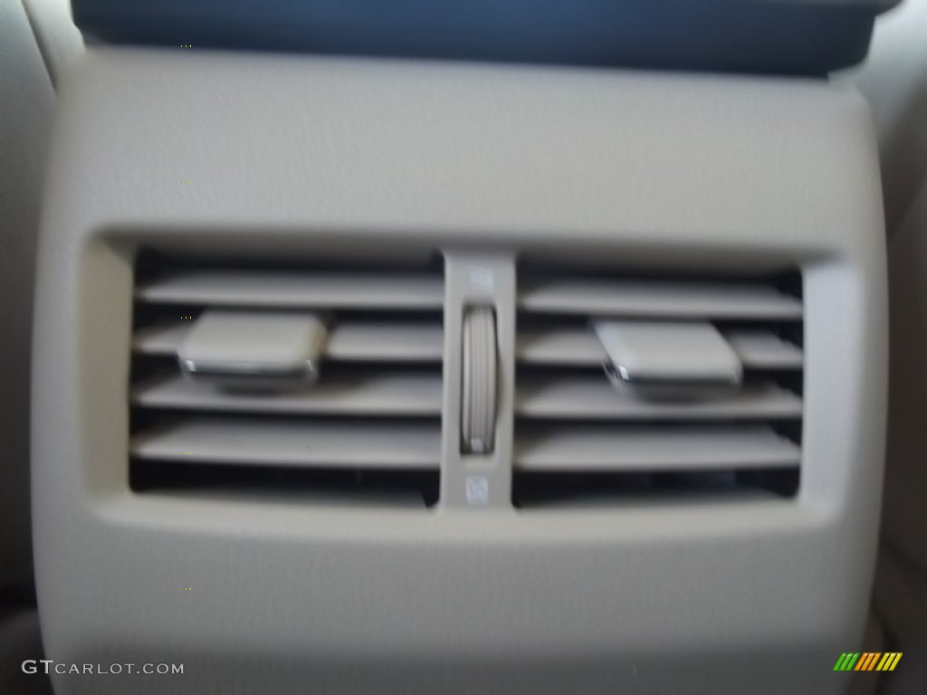 2011 RX 350 AWD - Aurora White Pearl / Light Gray photo #42