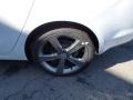 Bright White - Dart SXT Photo No. 9