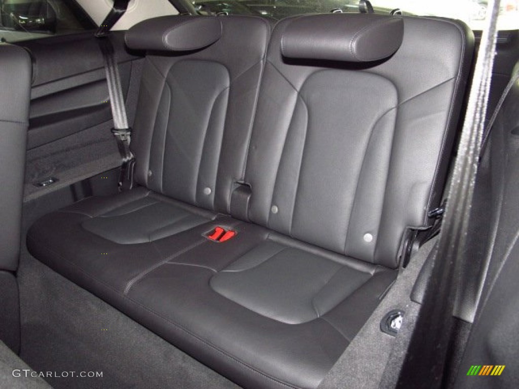 2013 Audi Q7 3.0 S Line quattro Rear Seat Photo #84262407