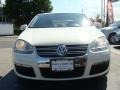 Campanella White - Jetta SE Sedan Photo No. 2