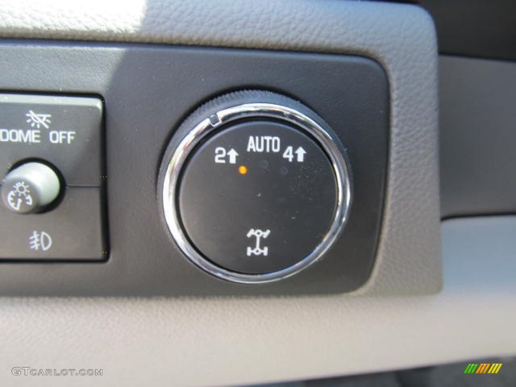 2014 Chevrolet Tahoe LT 4x4 Controls Photo #84264438