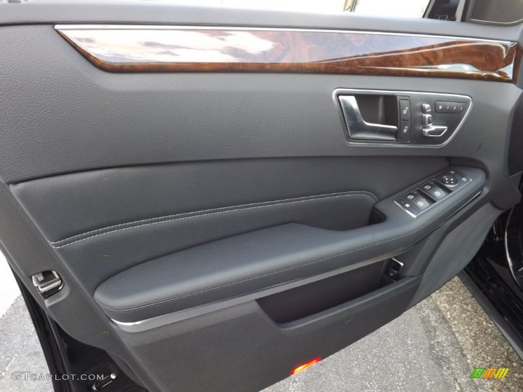 2014 E 350 4Matic Sedan - Black / Black photo #11