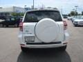 Super White - RAV4 I4 Photo No. 5