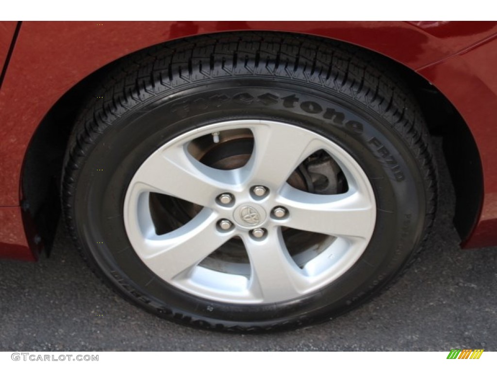 2011 Sienna LE - Salsa Red Pearl / Light Gray photo #15