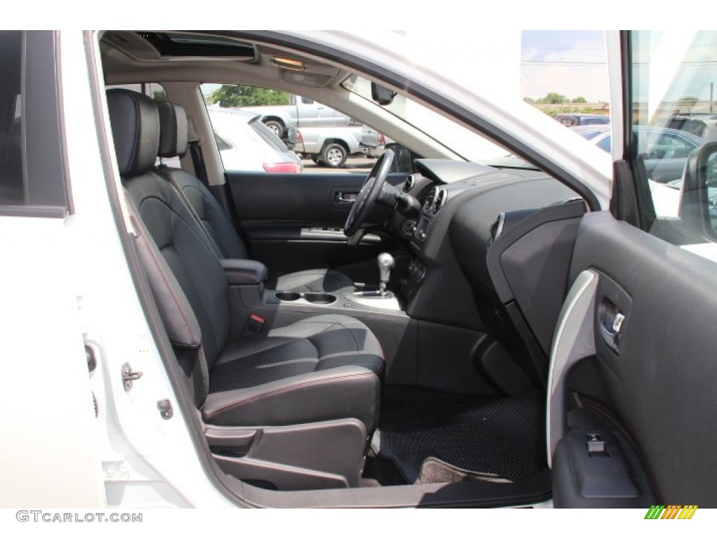 2011 Rogue SL AWD - Pearl White / Black photo #8
