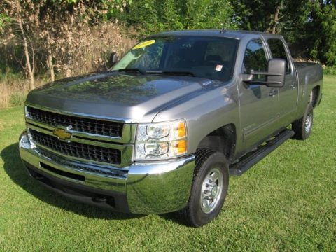 2009 Chevrolet Silverado 2500HD LT Crew Cab Data, Info and Specs