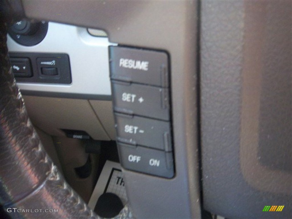 2010 F150 Lariat SuperCrew - Red Candy Metallic / Tan photo #21