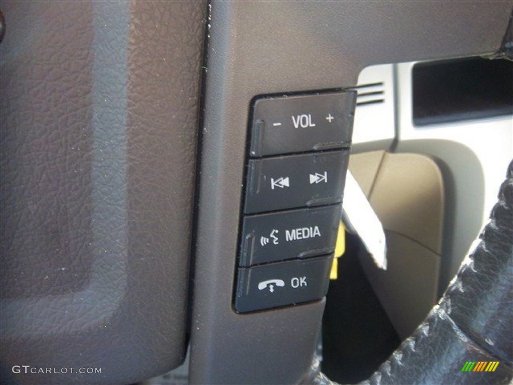 2010 F150 Lariat SuperCrew - Red Candy Metallic / Tan photo #22