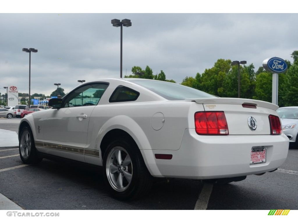 2008 Mustang V6 Deluxe Coupe - Performance White / Medium Parchment photo #22