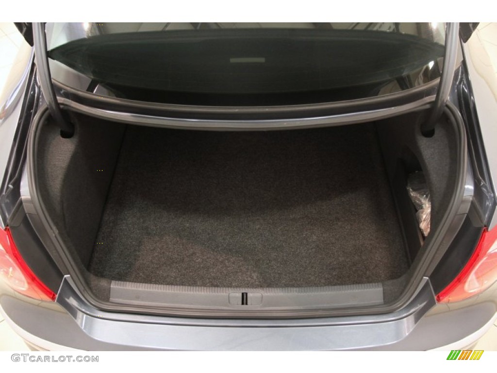 2011 Volkswagen CC Lux Trunk Photo #84283887