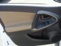 Super White - RAV4 I4 4WD Photo No. 6