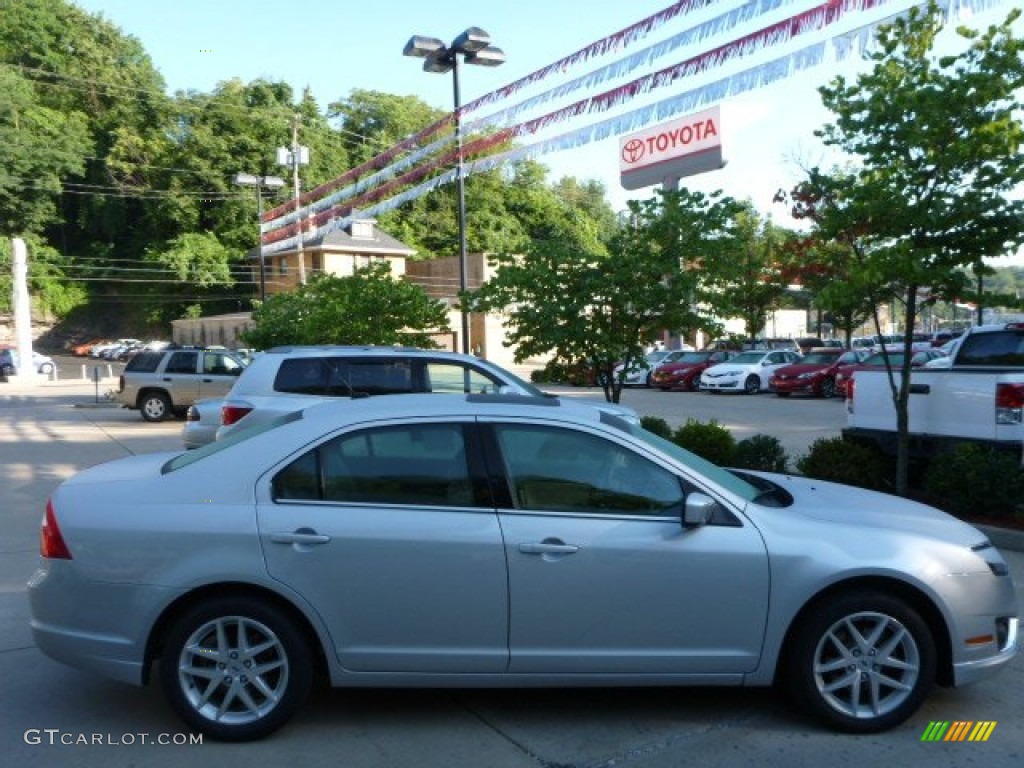 2010 Fusion SEL V6 - Brilliant Silver Metallic / Medium Light Stone photo #10