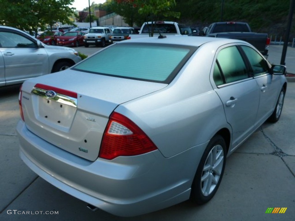 2010 Fusion SEL V6 - Brilliant Silver Metallic / Medium Light Stone photo #11