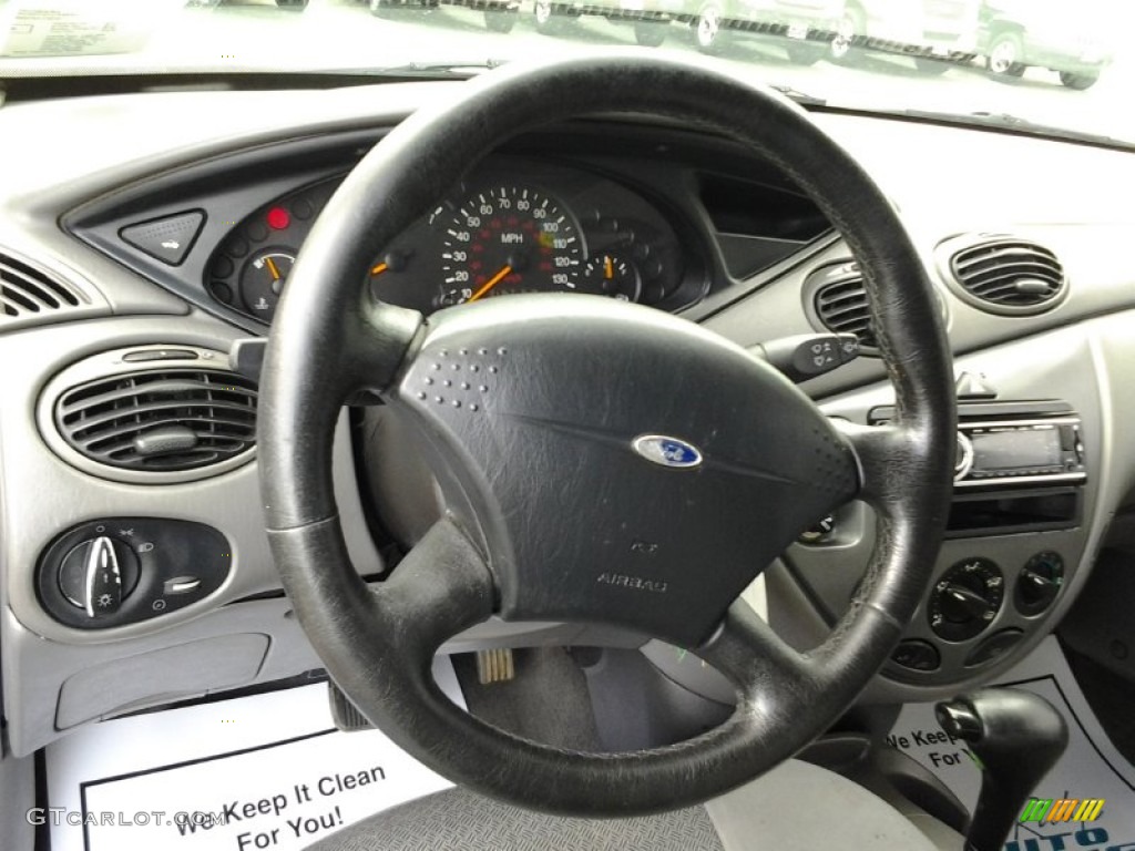 2000 Focus ZX3 Coupe - Light Sapphire Blue Metallic / Medium Graphite photo #12