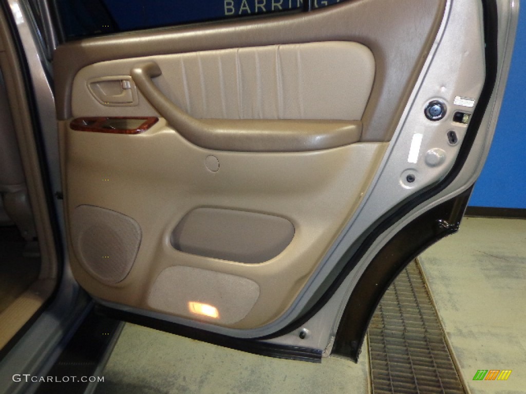 2002 Sequoia Limited 4WD - Thunder Gray Metallic / Oak photo #30