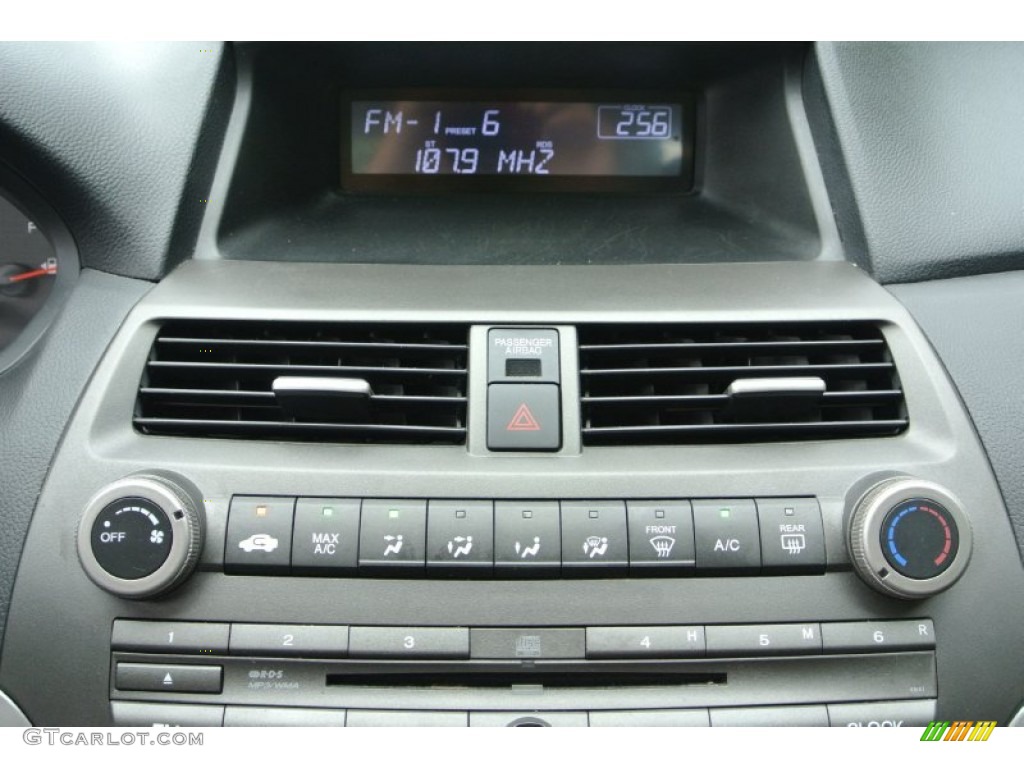 2011 Accord LX-P Sedan - Polished Metal Metallic / Gray photo #14
