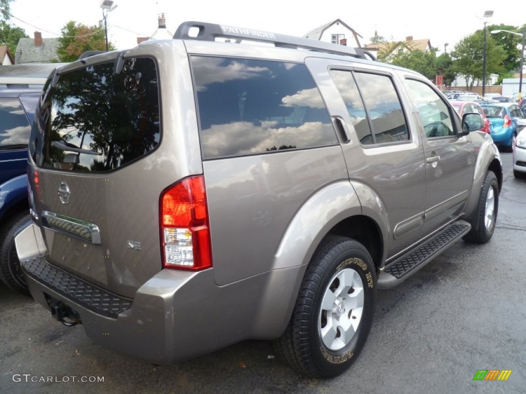 2005 Pathfinder SE 4x4 - Polished Pewter / Graphite photo #5