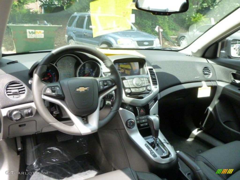 2014 Chevrolet Cruze LT Jet Black Dashboard Photo #84298128