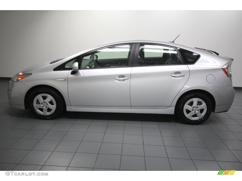 2010 Prius Hybrid III - Classic Silver Metallic / Misty Gray photo #2
