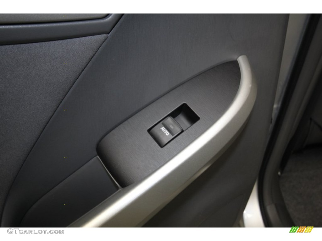 2010 Prius Hybrid III - Classic Silver Metallic / Misty Gray photo #29