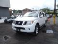 2008 Avalanche White Nissan Pathfinder SE 4x4  photo #3