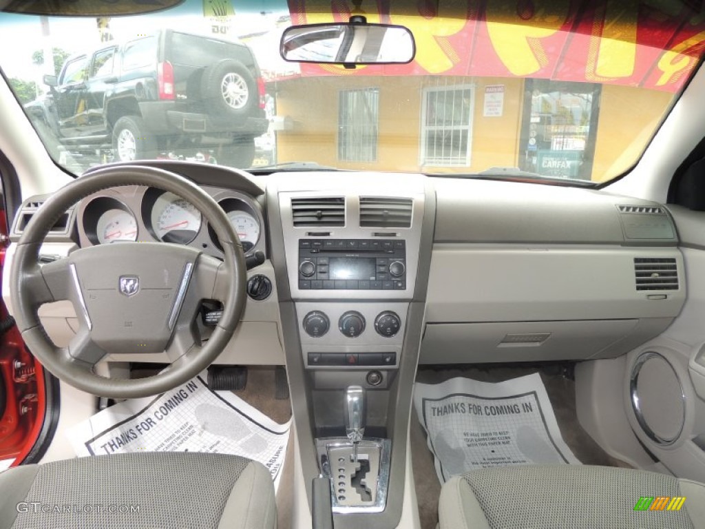 2008 Avenger SXT - Sunburst Orange Pearl / Dark Khaki/Light Graystone photo #19