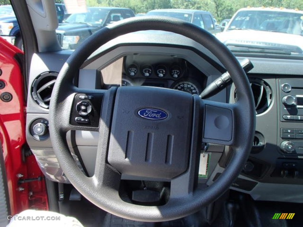 2014 Ford F550 Super Duty XL SuperCab 4x4 Chassis Steel Steering Wheel Photo #84301587