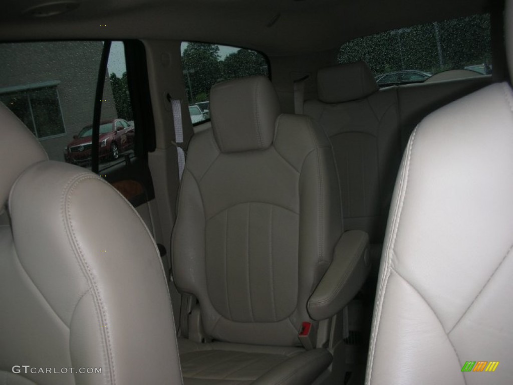 2010 Enclave CXL AWD - Red Jewel Tintcoat / Cashmere/Cocoa photo #18