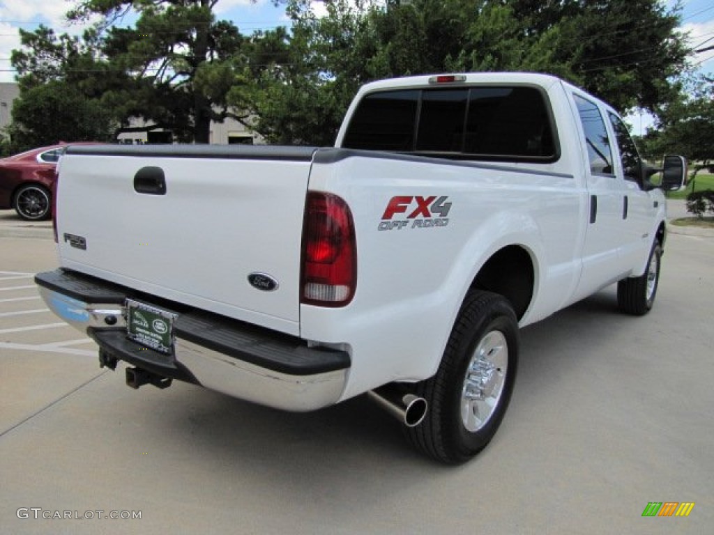 2004 F250 Super Duty FX4 Crew Cab 4x4 - Oxford White / Medium Flint photo #11