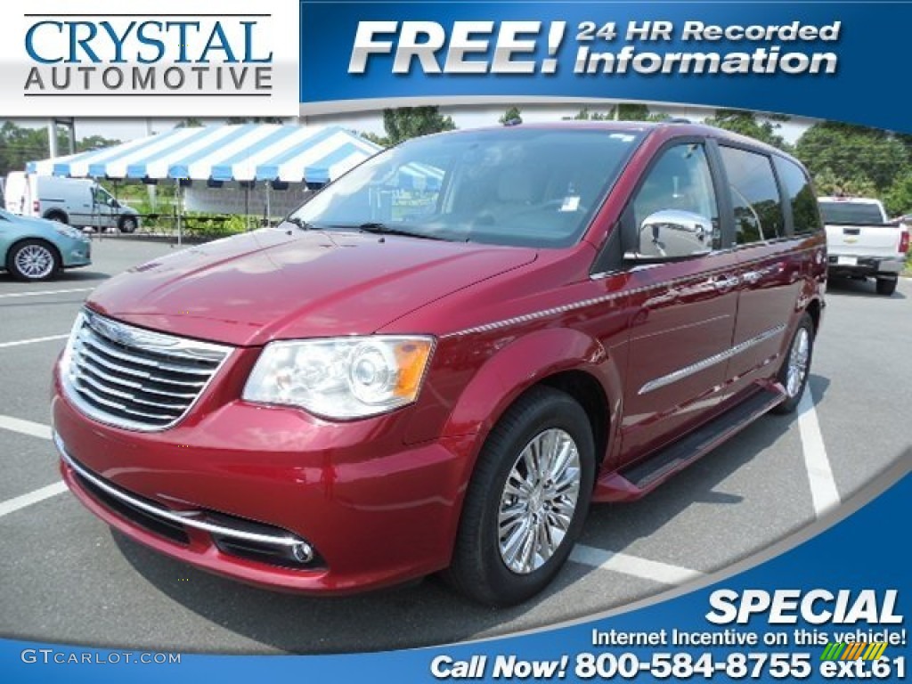 2011 Town & Country Limited - Deep Cherry Red Crystal Pearl / Black/Light Graystone photo #1