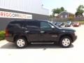 Black - Tahoe Z71 4x4 Photo No. 5