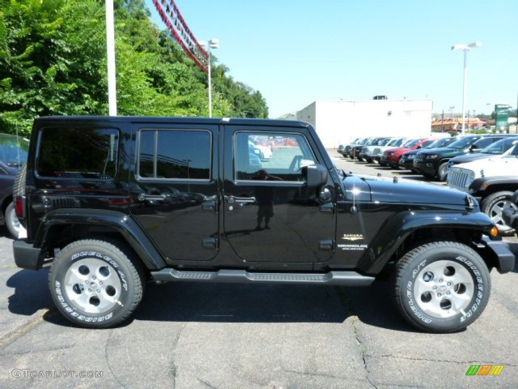 Black 2014 Jeep Wrangler Unlimited Sahara 4x4 Exterior Photo #84310663