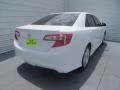 Super White - Camry SE Photo No. 4