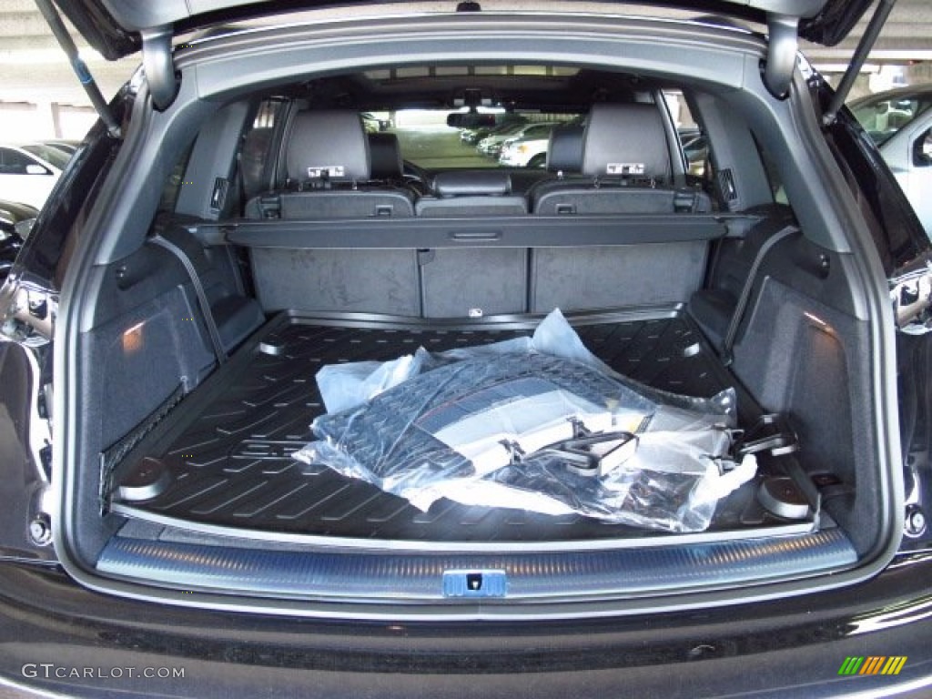 2014 Audi Q7 3.0 TFSI quattro S Line Package Trunk Photo #84322503