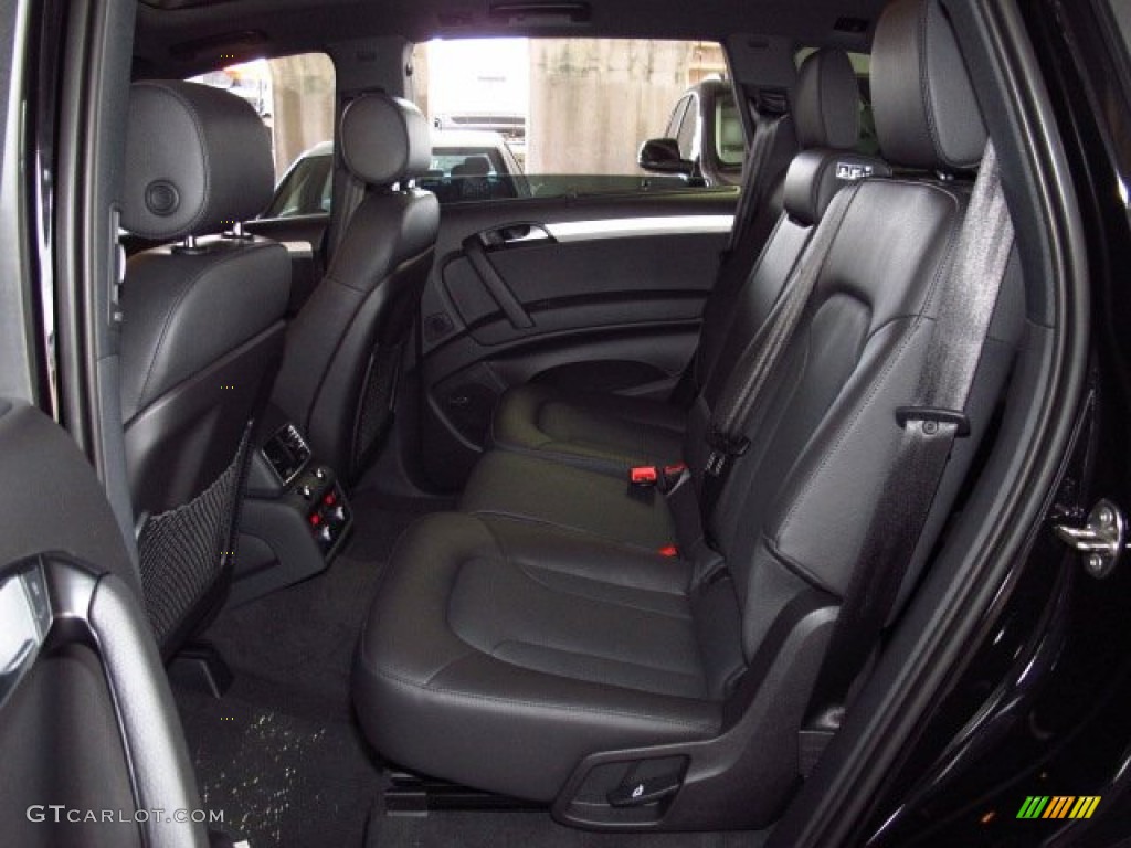 2014 Audi Q7 3.0 TFSI quattro S Line Package Rear Seat Photo #84322668