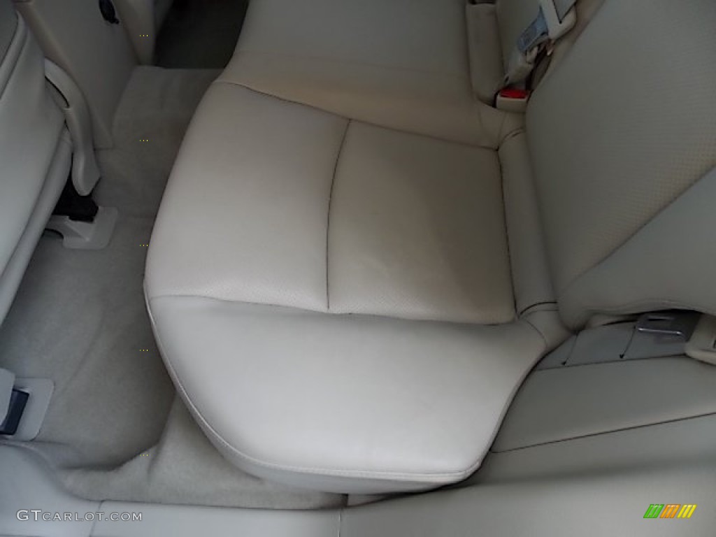 2003 FX 35 - Ivory Pearl White / Willow photo #30