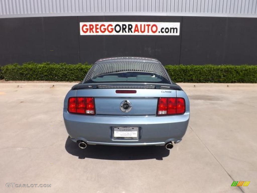 2005 Mustang GT Premium Coupe - Windveil Blue Metallic / Light Graphite photo #8