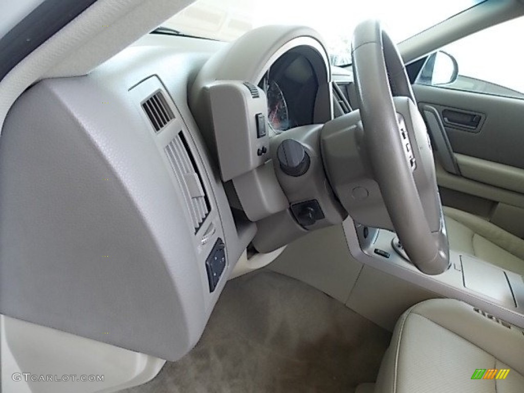 2003 FX 35 - Ivory Pearl White / Willow photo #38