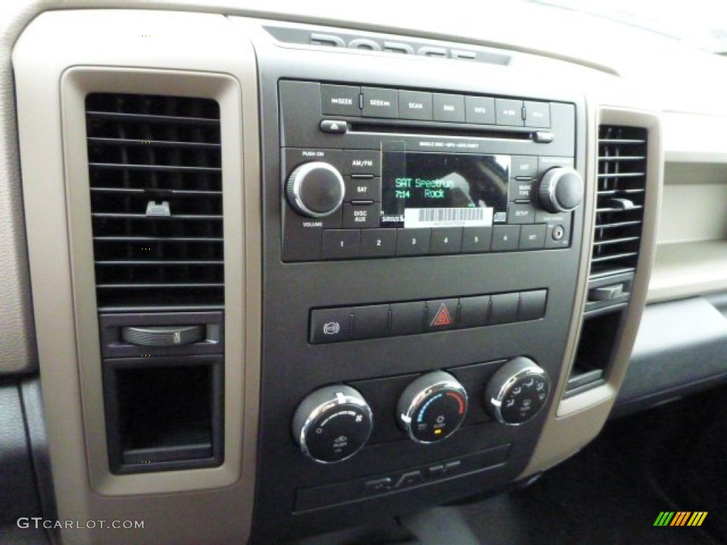 2012 Dodge Ram 3500 HD ST Crew Cab 4x4 Dually Controls Photo #84324066