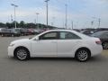 Super White - Camry XLE Photo No. 7