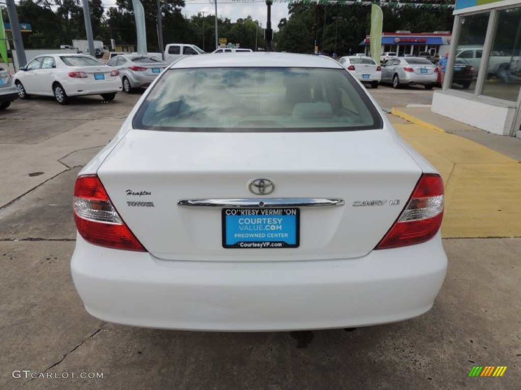 2004 Camry LE - Crystal White / Stone photo #5