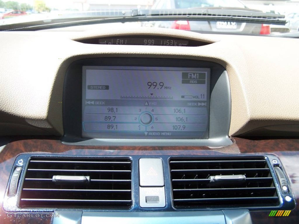 2011 RL SH-AWD - Alberta White Pearl / Taupe Leather photo #17
