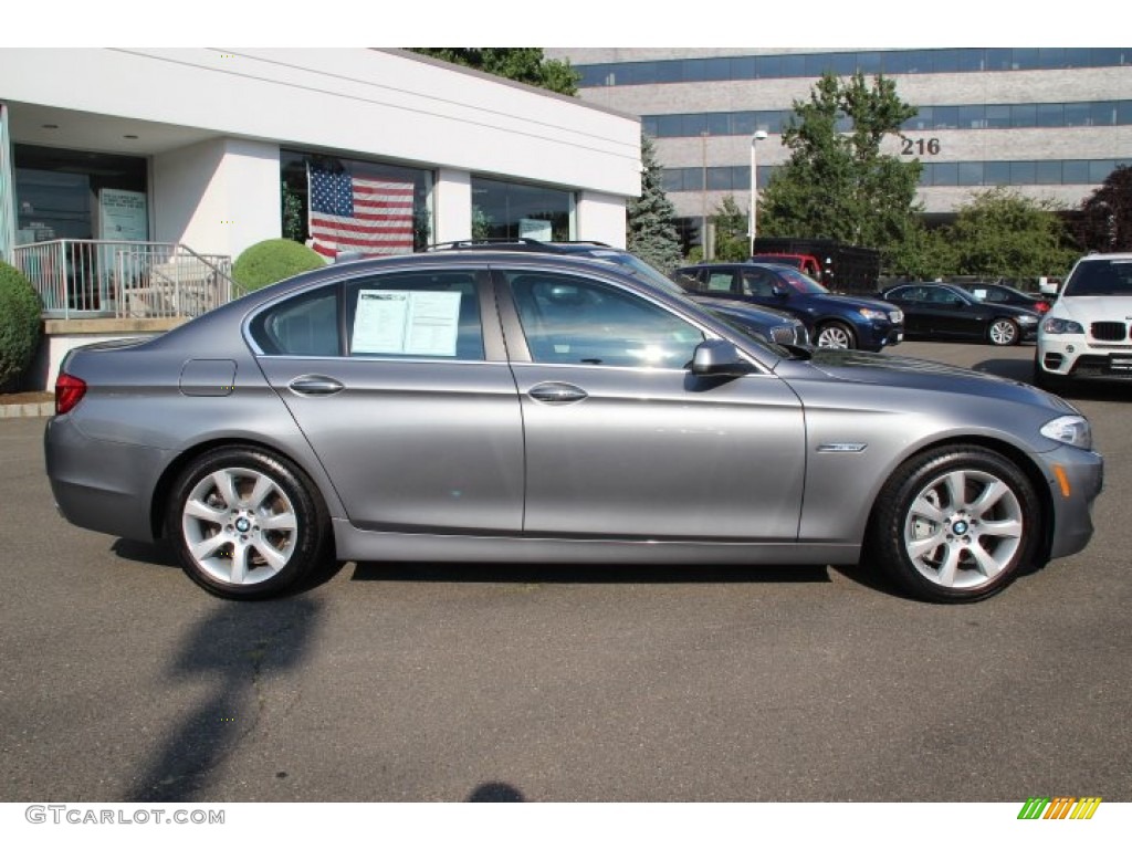 Space Gray Metallic 2013 BMW 5 Series 550i Sedan Exterior Photo #84329238