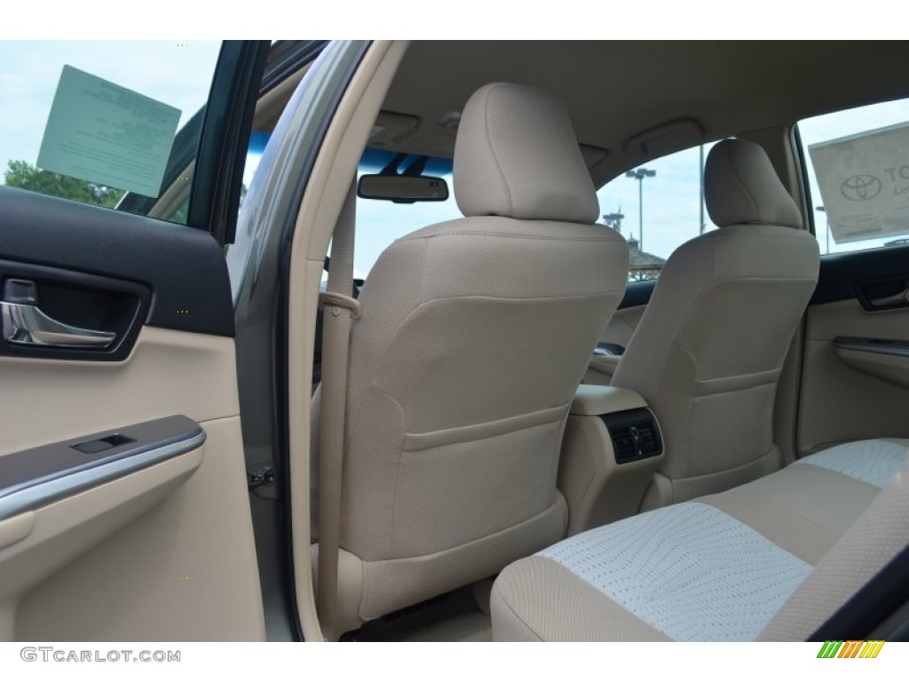 2013 Camry Hybrid XLE - Cypress Green Metallic / Ivory photo #7