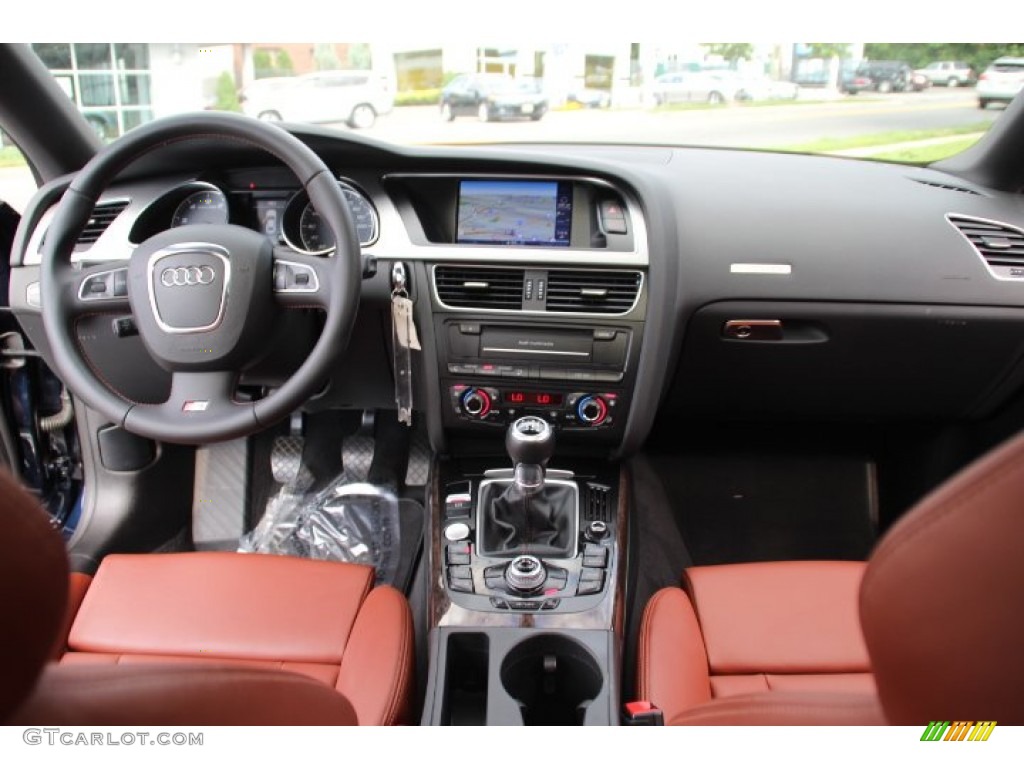 2010 S5 4.2 FSI quattro Coupe - Deep Sea Blue Pearl Effect / Magma Red Silk Nappa Leather photo #13