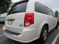 Stone White - Grand Caravan Crew Photo No. 3