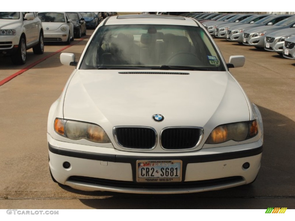 2004 3 Series 325i Sedan - Alpine White / Sand photo #2