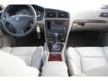 Ice White - S60 2.5T Photo No. 22